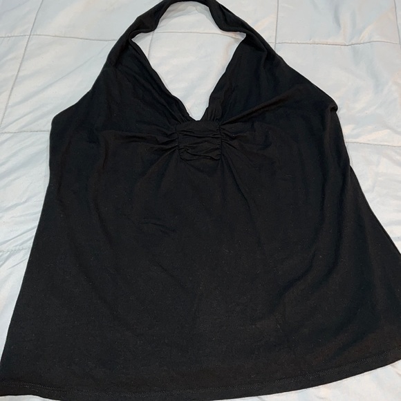 Halter top - Picture 1 of 3
